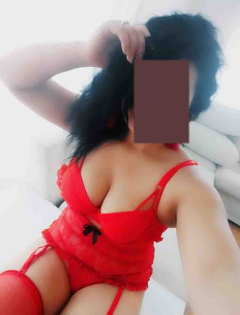 Grup Seks Yapan Esenyurt Escort Bayan Şule